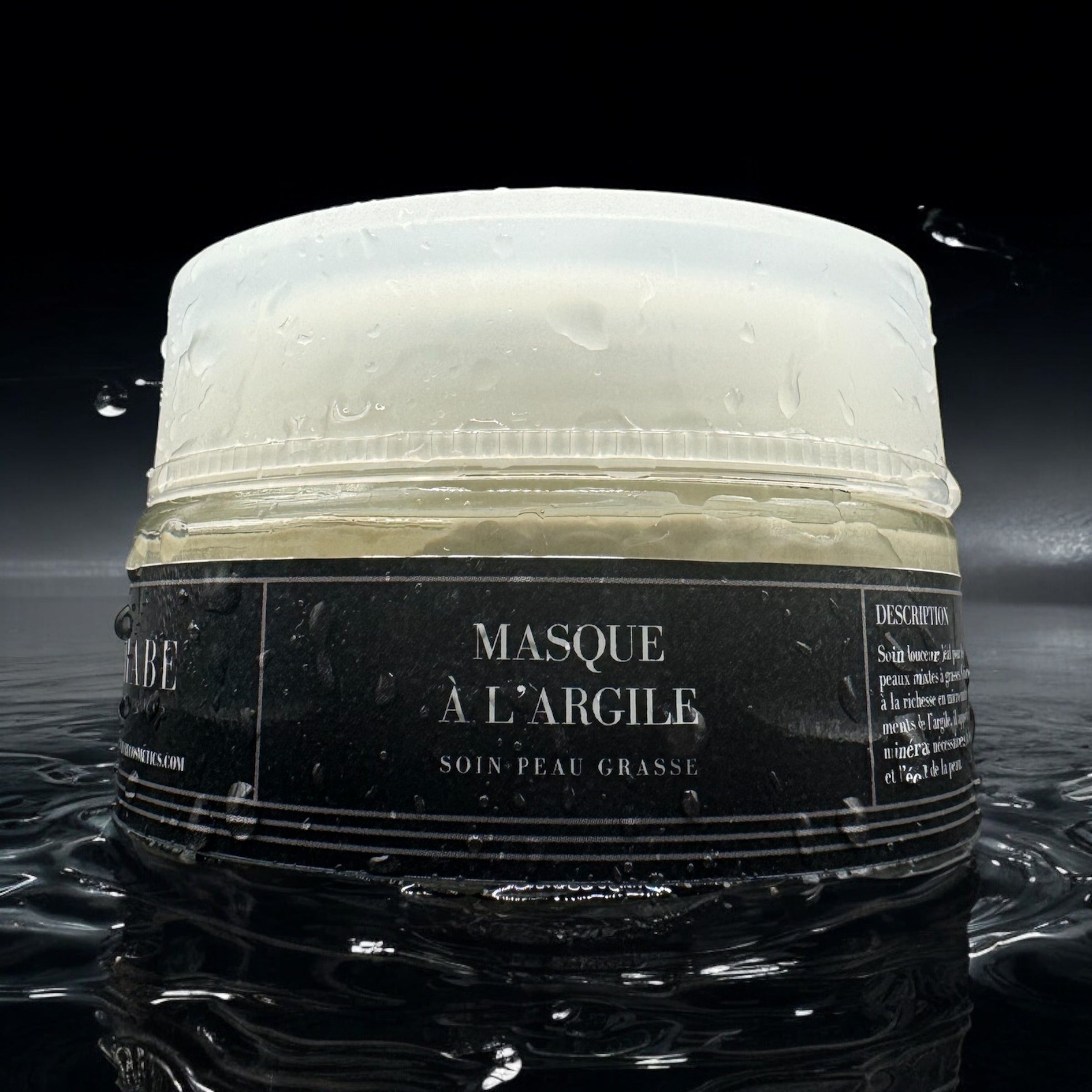 MASQUE À L’ARGILE - BIO
